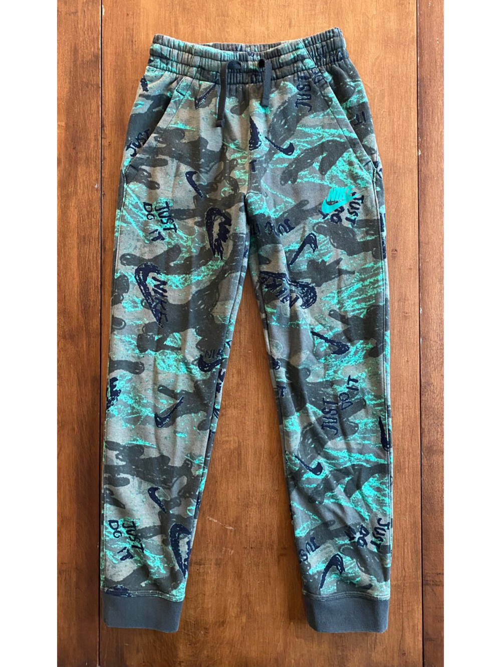Boys NIKE CAMO PRINT JOGGERS Pull On Fit ELASTIC WAIST Standard Fit GREEN Large